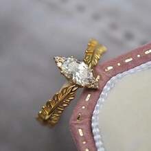 1pc Women's Fashion Ring, Casual Style, Feather Decor Ring, Suitable For Valentine's Day, Vacation, Commute, Date, Party, Wedding, Engagement, Gift For Wife, Girlfriend, Mother Birthday, Anniversary, New Year, All Seasons