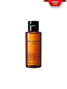 Shu Uemura 迷你尺寸] ULTIME8 卸妝油 50ml / 一款能有效去除彩妝與雜質的保濕卸妝油 / 絲滑質地鎖住水分，強化肌膚屏障，並提升後續護膚產品的吸收力與功效 - ULTIME 50ml - 查看 9
