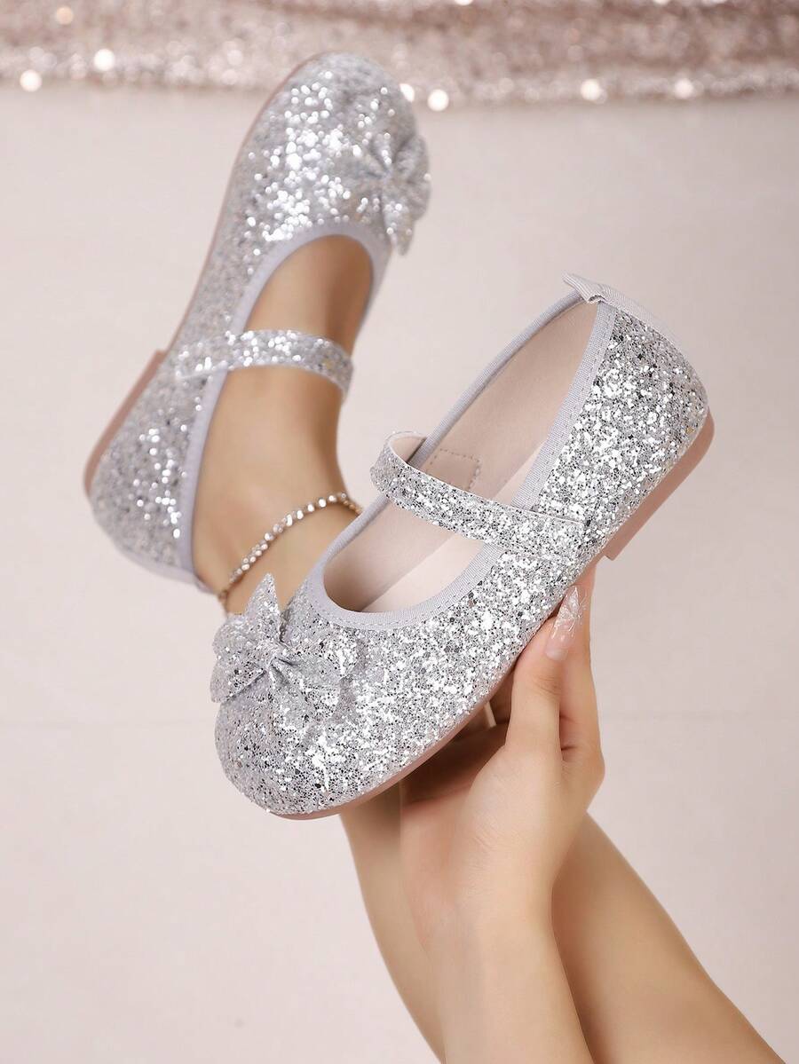 2025秋冬开学软皮休闲平底鞋，儿童秋季简约时尚一脚蹬平底鞋