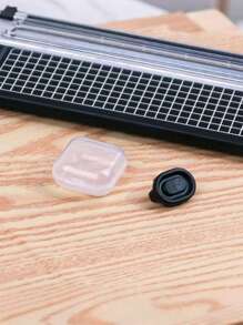 1 件多功能 A4 双面切纸机，便携式办公手持式切纸机，照片切纸机，办公切纸机，不锈钢切纸头，适合学校使用，办公用品