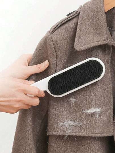 1pc Double-Sided Electrostatic Hair Remover, Suitable For Clothes, Carpets, And Furniture, Reusable, Pet Hair Removal Brush, Manual Electrostatic Dust Collector, Household Cleaning Tool, No Power Supply Required, Dust Removal Brush