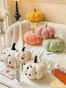 南瓜抱枕，南瓜装饰，南瓜毛绒抱枕，可爱柔软的南瓜造型抱枕，高品质趣味南瓜抱枕，适合秋收、节日装饰、可爱圣诞儿童礼物、家居装饰、圣诞装饰、房间装饰、圣诞家居装饰