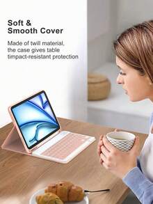 适用于 iPad A16（第 11/10 代）、第 9/8/7 代（10.2 英寸）、iPad Air（10.9/11 英寸）的键盘保护套，采用 TPU 翻盖 PMMA PU 皮革材质，包含无线蓝牙键盘（150mAh 电池）和支架，粉色 - 粉色 - 查看 5