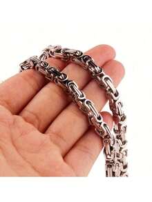 1pc Fashion Hiphop Stainless Steel Necklace, Titanium Steel King Chain Necklace For Men - Silver - View 2