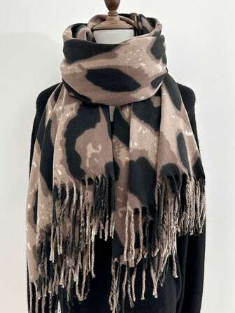 Boho 1pc Women Leopard Printed Women Scarf, Cashmere Embroidered Scarf With Tassels For Autumn And Winter Outfit, Bohemian Style Cape For Traveling Accessories Women For Dress