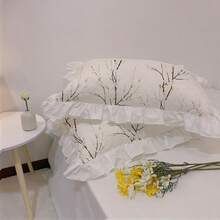 2pcs Floral Ruffle Pillowcase Set (Pillow Insert Not Included), Comfortable Breathable Soft Touch, Machine Washable, Suitable For Dorm, Bedroom, Hotel, All Seasons