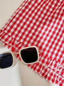 Mujeres casual rojo cuadro Ruffle Hem pantalones cortos, adecuados para verano rojo Gingham pantalones cortos adecuados para salir - Rojo - Ver 3