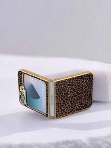 1pc Leopard Print Border Pattern Frosted Feel Folding Phone Case, Electroplated Folding Phone Case, Folding Screen Phone Case, Suitable For Samsung Z FLIP 3/4/5/6/7/Z FOLD 3/4/5/6/MOTO RAZR 40/40 ULTRA/50/50 ULTRA/60 ULTRA - màu đen - Xem 5