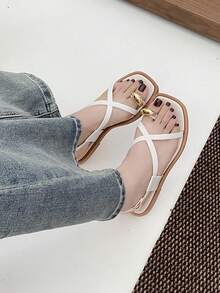 女士平底凉鞋，金属优雅派对度假休闲沙滩可爱仙女婚礼户外性感中式奢华街头可爱舒适 PVC 塑料扣交叉平底凉鞋，适合海滩、度假、婚礼、学校、办公室、家居、户外、夏季