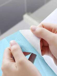 10/20 Pack Disposable Waterproof Thickened Toilet Seat Covers, Ideal For Hotels, Travel, Outdoor Use And Postpartum Women. Easy To Apply, Provides Portable Hygiene Protection And Prevents Dirt And Bacteria.