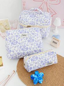 1 PC Purple Floral Quilted Bag Travel Storage Back To School Halloween In Bulk Make Up Bag,Fashionable And Casual Large Capacity Portable Zipper Makeup Bags,Travel Storage Stationery Storage,Vacation Essentials Cosmetic Bags For Headphones,Charger,Lipsticks,Cosmetics,Perfume,Skin Care And Beauty Products,Home Decor,For Mom,Women,Nurses,Students,School Girls,Keys,Holiday Gifts,Pouch,Makeup Pouch,Travel Essential - Purple - View 1