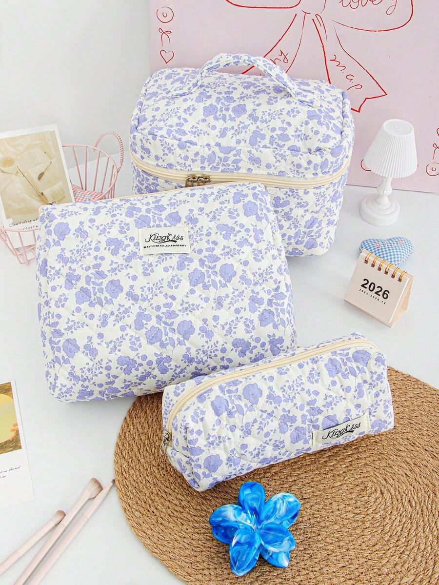1 PC Purple Floral Quilted Bag Travel Storage Back To School Halloween In Bulk Make Up Bag,Fashionable And Casual Large Capacity Portable Zipper Makeup Bags,Travel Storage Stationery Storage,Vacation Essentials Cosmetic Bags For Headphones,Charger,Lipsticks,Cosmetics,Perfume,Skin Care And Beauty Products,Home Decor,For Mom,Women,Nurses,Students,School Girls,Keys,Holiday Gifts,Pouch,Makeup Pouch,Travel Essential - Purple - View 1