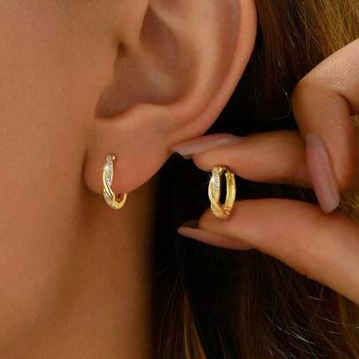 1 Đôi bông tai hình thánh giá bằng bạc S925 đính đá Cubic Zirconia thanh lịch, món quà trang sức tinh tế dành cho phụ nữ.