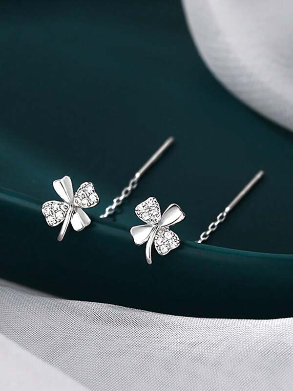 Boucles d'oreilles à fleurs à franges et à tige en argent sterling S925, boucles d'oreilles à motif de trèfle chanceux, design minimaliste et classique, bijoux pour femmes à porter au quotidien, pour la Saint-Valentin