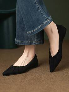 女士低帮休闲鞋，时尚户外厚底鞋，法式百搭优雅淑女鞋，舒适软底尖头平底鞋，一脚蹬褶皱平底鞋，舒适软底工作鞋，春/秋 - 黑色 - 查看 3