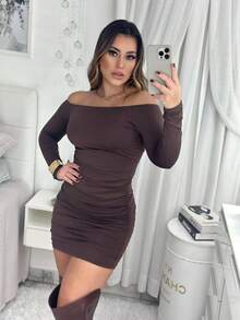 Strapless Long Sleeve Dress With Side Ruching - 鏽棕色 - 查看 1