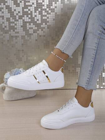 New Women Casual Sneakers, Large Size Small White Shoes, Soft Sole Versatile Lace-Up Casual Student Shoes