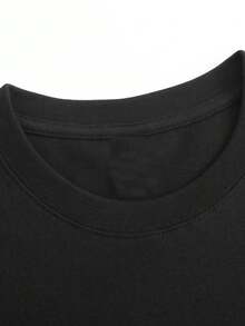 Camiseta Casual Negra para Mujeres con Estampado Floral Ser Nana Hace Mi Vida Completa - Ajuste Holgado, Manga Corta, Cuello Redondo, Top de Moda de Verano para Mujeres, Ropa Casual| Blusa con Estampado Floral| Ajuste cómodo - Negro - Ver 4