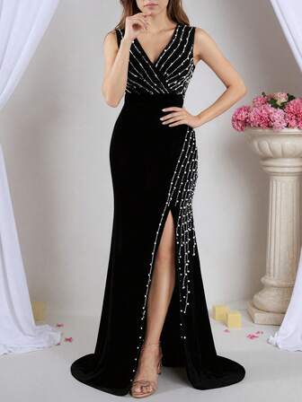 别致优雅奢华女士迷人长款黑色礼服，无袖深 V 领，水钻装饰，开衩下摆，闪亮礼服，女士正式舞会礼服，女士角色扮演礼服，毕业宾客礼服
