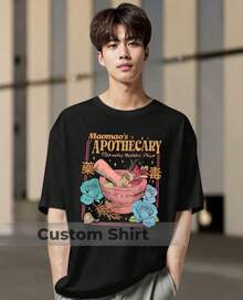 Camiseta Anime The Apothecaryy Diariess Maomao Rosa Azul E Plantass Medicinaiss - Preto - Visão 3