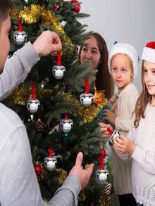 12 pièces - Décorations de Noël Clochettes "Croire" Cadeaux en vrac Père Noël polaire Clochettes de traîneau 1,5 po Décorations d'arbre de Noël Cadeaux de fête de Noël Cadeaux de bas de Noël (Argent)