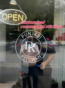 1 Stück vollflächig bedruckter transparenter Werbesticker - kann nach Ihren Texten, Bildern oder Logos personalisiert werden, ablösbar, einfach und leicht, sehr geeignet für Autos, Häuser, Geschäfte, Fenster, Türen, Wände, Fahrräder, Boote, sehr geeignet für Geburtstage, Feiertage, besondere Anlässe usw.