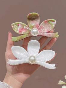 4个/1个 2.87英寸/7.3厘米 彩色渐变花朵造型发夹，时尚百搭，简约优雅设计，适合日常、休闲、派对、通勤、海滩、发型设计等场合，是冬季和夏季度假必备的发饰。 - 珍珠花 - 查看 7