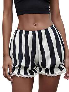 Women Striped Ruffle Shorts Low Elastic Waist Lace Trim Mini Bloomers Casual Summer Streetwear - màu đen - Xem 8