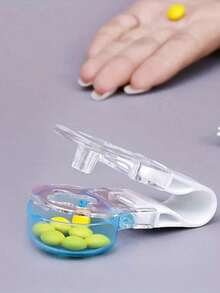 1-5 件便携式药丸取药器、带药盒的取药器、泡罩包装药丸弹出器、便携式药丸取药器、药丸开启器、家用小工具、药片、药丸辅助工具新设计药丸分配器，非常适合美甲人士和关节炎患者（也以 10、15、20 件出售） - 彩色 - 查看 2