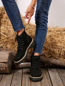 2025 新款女士时尚黑色绒面系带靴，高品质独特，经典黑色百搭，可调节鞋带和鞋底，圆头低跟雪地靴，冬季户外休闲踝靴 - 黑色 - 查看 4