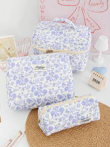 1 PC Purple Floral Quilted Bag Travel Storage Back To School Halloween In Bulk Make Up Bag,Fashionable And Casual Large Capacity Portable Zipper Makeup Bags,Travel Storage Stationery Storage,Vacation Essentials Cosmetic Bags For Headphones,Charger,Lipsticks,Cosmetics,Perfume,Skin Care And Beauty Products,Home Decor,For Mom,Women,Nurses,Students,School Girls,Keys,Holiday Gifts,Pouch,Makeup Pouch,Travel Essential - Purple - View 12