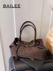 BAILEE حقيبة كتف مغناطيسية عصرية كبيرة السعة بتصميم Y2K Maillard Retro بألوان متناسقة مع نقشة جلد الفهد من جلد البولي يوريثان غير اللامع للنساء العاملات في مجال ذوي الياقات البيضاء، مثالية للجامعة والعمل والأعمال والتنقل والأنشطة الخارجية والسفر والنزهات والمكتب، مثالية للعمل والتسوق وحضور حفلات العشاء وفعاليات الموضة وإهداء الأصدقاء