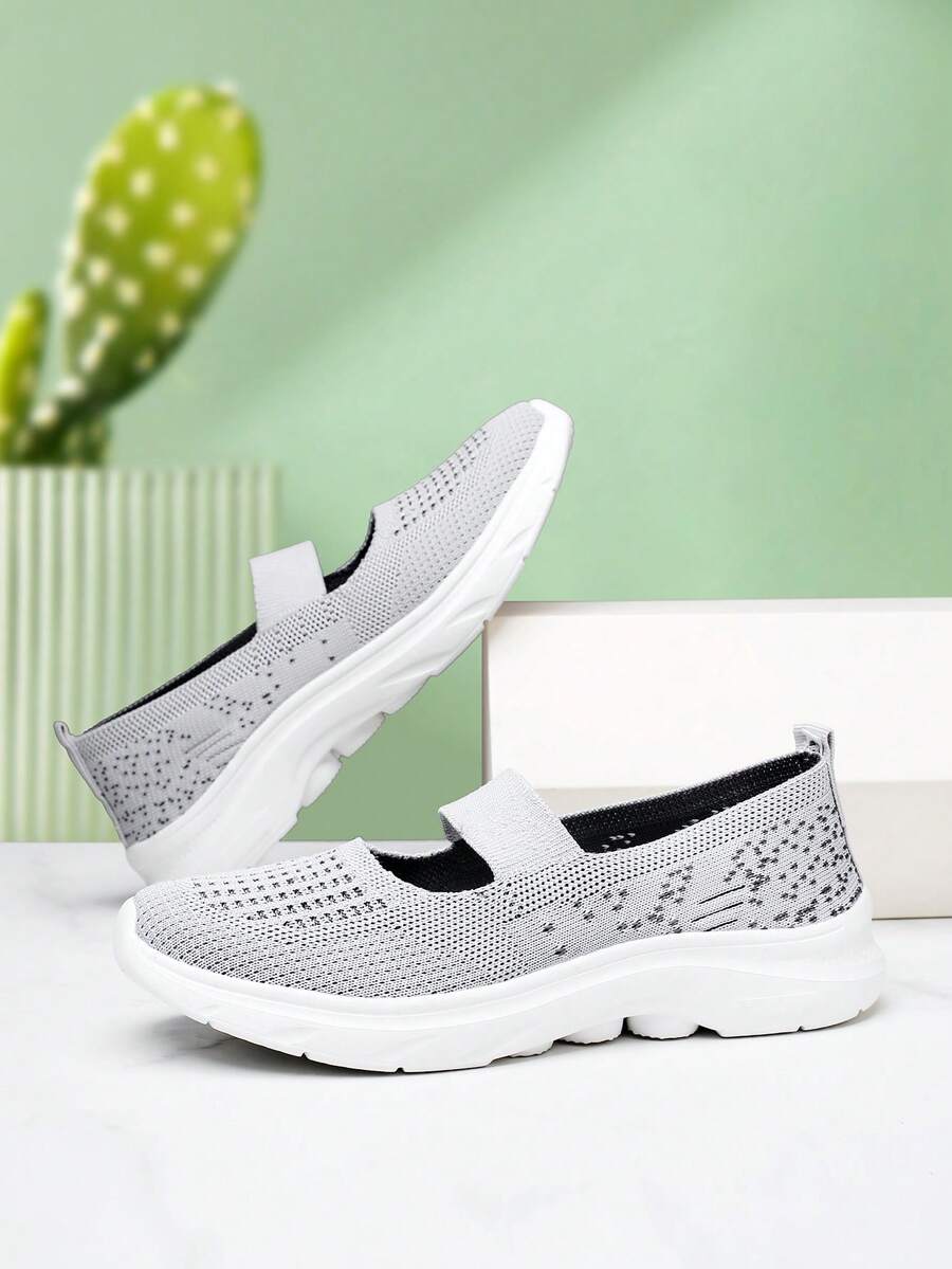 Women's Slip-On Breathable Knit Sneakers - Lightweight Breathable Casual Shoes, Solid Color Design, Fashionable And Versatile Sports Shoes