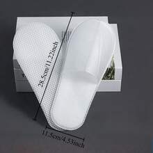 20 Paar Einweg-Hausschuhe, weiche & bequeme Gästehausschuhe mit rutschfesten Sohlen, geeignet für Hotels, Zuhause und Reisen - atmungsaktiv mit dicker Polsterung.