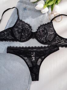 1 Set Women's Solid Color Lace Ruffled Rim Underwire Comfortable Bra Set - Black - View 1