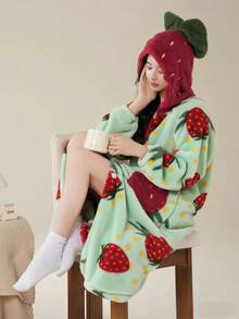 1件草莓图案连帽休闲睡袍，长袖保暖加厚纽扣家居浴袍，带口袋，女士睡衣家居服，秋冬季，蓬松舒适