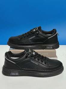 男士百搭休闲运动鞋，简约一脚蹬鞋，防滑，适合所有季节 2000 年代风格 - 米色 - 查看 10