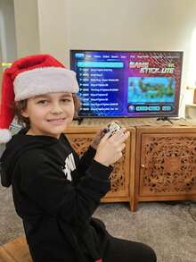 WEDO Controle Retrô de Jogos - Console de Jogos Retrô com mais de 40.000 Jogos Clássicos, 9 Emuladores, Armazenamento de 128GB/64GB, Plug & Play Saída 4K, Inclui 2 Controladores Sem Fio 2.4GHz