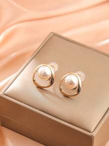 1 Pair Fashionable Faux Pearl Asymmetric Round Clip-On Earrings, Elegant Personalized Clip Earrings Suitable For Women Daily Wear, Holiday Gift - Ear Clip - View 4