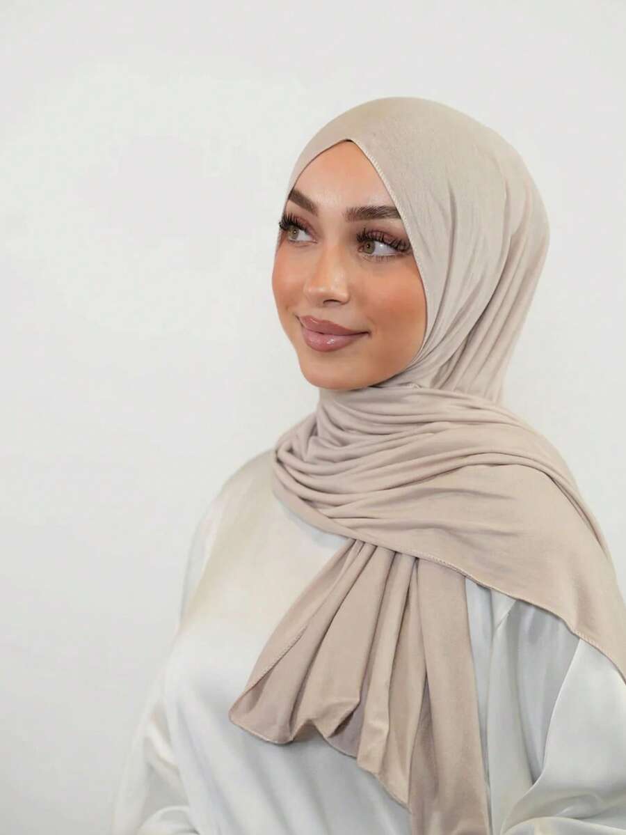 1 Stück einfarbiger, weicher und hautfreundlicher Kopftuchrand/langer Schal/Schal, hergestellt aus hochwertigem Strickstoff, geeignet für den täglichen Gebrauch und das konservative muslimische Umhüllen mit langem Schal