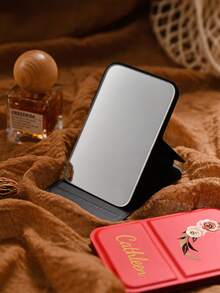 1Pc Personalized Name Makeup Mirror Gift, Customized Small Mirror Name, Folding Makeup Mirror, Travel Makeup Mirror, Gift For Her,Portable Floral Letters Makeup Mirror, Personalized Customized Text Foldable Travel Mirror, Suitable As A Gift, Travel Essential, Cosmetics, Easy To Store, Birthday Gift, Graduation Gift, Housewarming Gift, Gift For Mother, Valentine'S Day, Teacher'S Day, Bridesmaid Gift, Wedding Gift.,Multi-Functional,Ornamental,Letter,Solid Color,Exquisite,Stylish,Vintage,Modern,Colorful,Leisure,Basics,Casual,Soft,Unique,Customized,Personalized,Custom,Ideal Gifts For Her,Girlfriend,Her,Boyfriend,Friends,Vacay Vibes,Solid Color