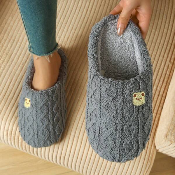 Cute Cartoon Bear Plush Comfortable, Quiet Indoor Bedroom Floor Ladies Slippers For Winter, Casual Vacation Quiet Soft Lightweight Home Ladies Slippers