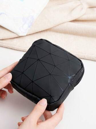 多色卫生棉条收纳袋 粉色卫生巾收纳袋 便携收纳袋 大容量 简约风格 用于收纳卫生巾 护垫和卫生棉条 女生必备 出门好选择 条纹系列 化妆包 旅行学习用品 旅行必备 化妆包 度假必备 化妆包