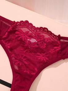 2PCS Women's Red Sexy Set With Steel Rim Lace Bra And Underwear Set Lace Two Pieces Underwear Red Christmas Gift, Sexy Flower Embroidered Mesh Translucent Underwear Set, Suitable For All Seasons