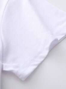 Camiseta oversize de cuello redondo y corte holgado para el día a día, con un estampado gráfico informal. Diseñada para mujer, con un corte amplio. - Blanco - Ver 4