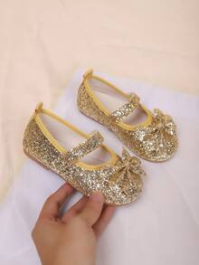 2025秋冬开学季软皮休闲平底鞋，儿童秋季简约时尚一脚蹬平底鞋