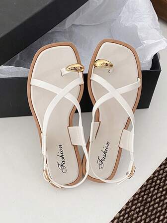 Women's Flat Sandals, Metallic Elegant Party Vacation Casual Beach Cute Fairy Wedding Outdoor Sexy Chinese Style Luxury Street Cute Comfortable PVC Plastic Buckle Criss-Cross Flat Sandals, Suitable For Beach, Holiday, Wedding, School, Office, Home, Outdoor, Summer