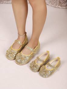 2025秋冬开学季软皮休闲平底鞋，儿童秋季简约时尚一脚蹬平底鞋