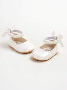 Nowe, płaskie buty Mary Jane dla dziewczynek, z kokardką, antypoślizgowa, miękka podeszwa z PU, buty do chodzenia dla małych dzieci, zdobione perłową satynową wstążką - Biały - Zobacz 6