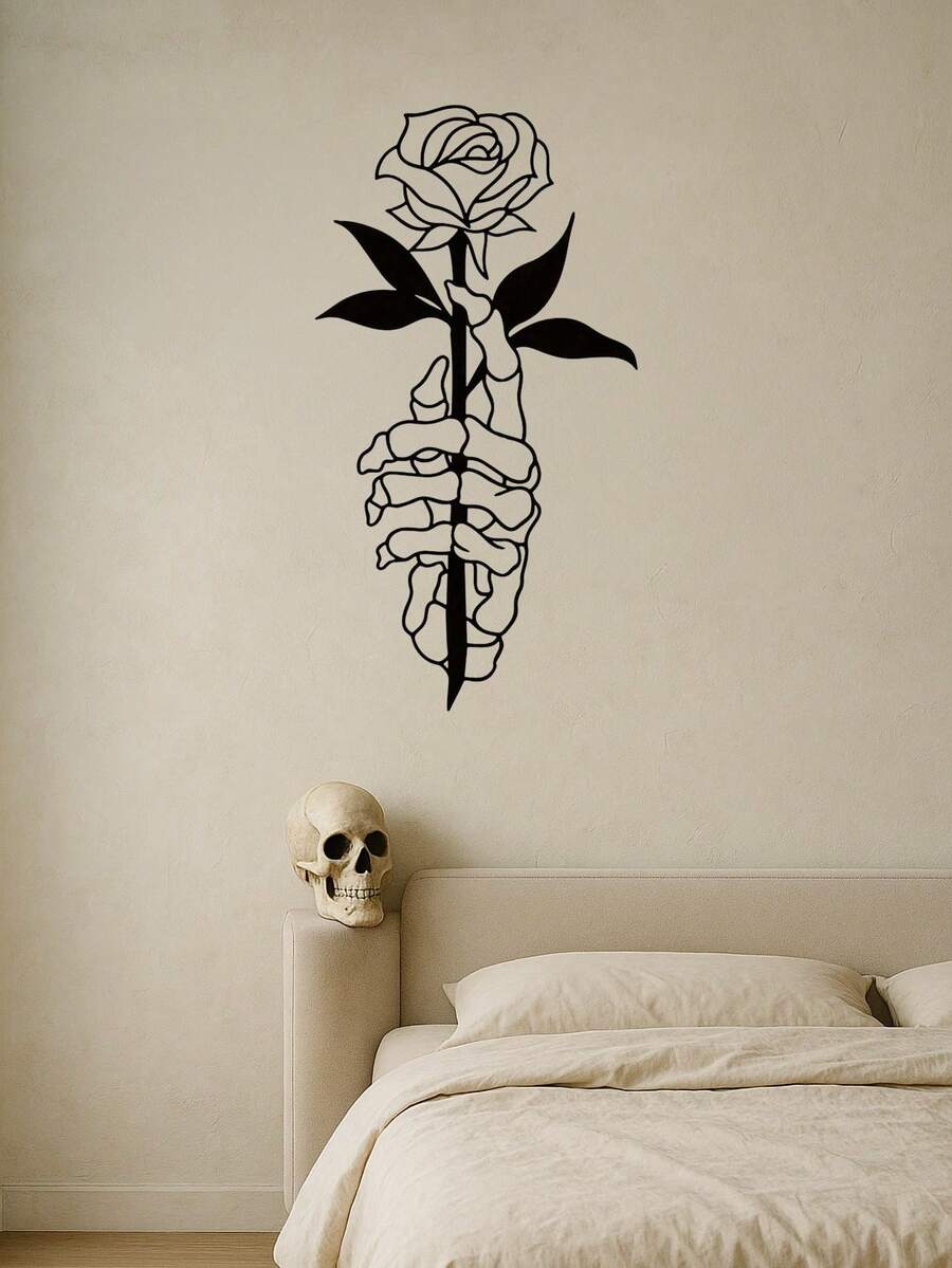1 PC Gothic Iron Hand Sculpture Wall Art - Skull Holding Rose Metal Decor, Dark Academia Living Room Decor For Men, Edgy Home Gift With French Cleat Hanging System, Suitable For Christmas, Halloween, Thanksgiving, Valentine's Day Gifts